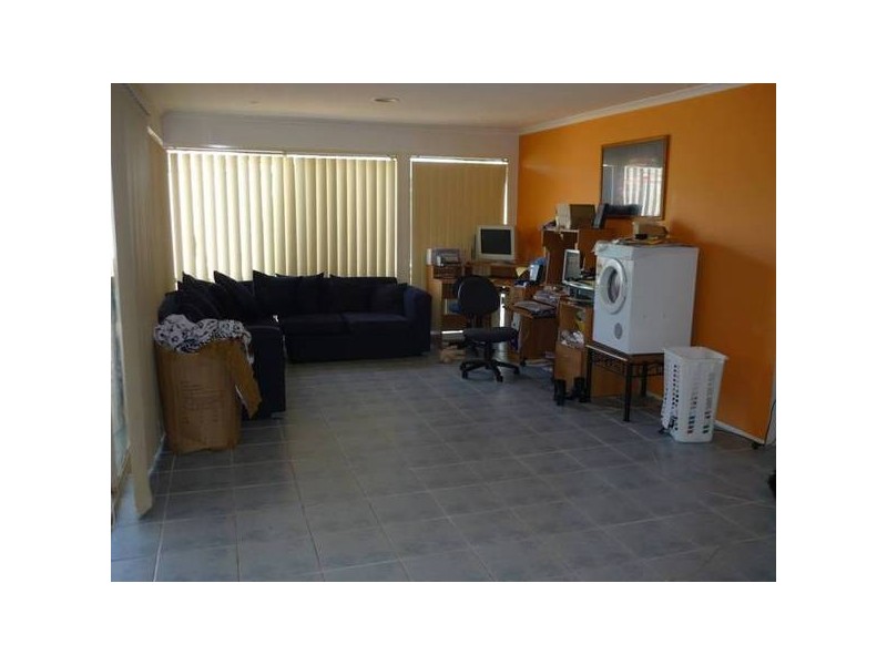 9 Hampshire Drive, Narre Warren VIC 3805