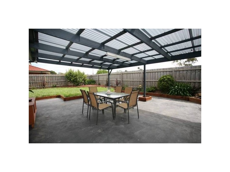 1 Redgum Place, Narre Warren VIC 3805