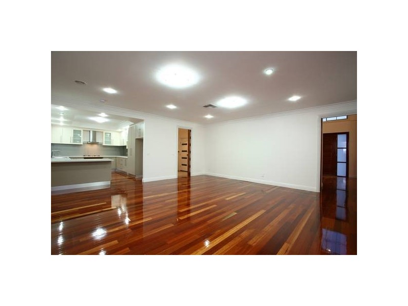 11 Oxford Court, Narre Warren South VIC 3805