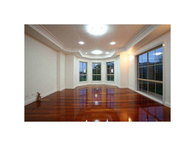 11 Oxford Court, Narre Warren South VIC 3805