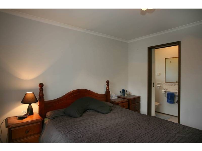 13 Howitt Court, Berwick VIC 3806