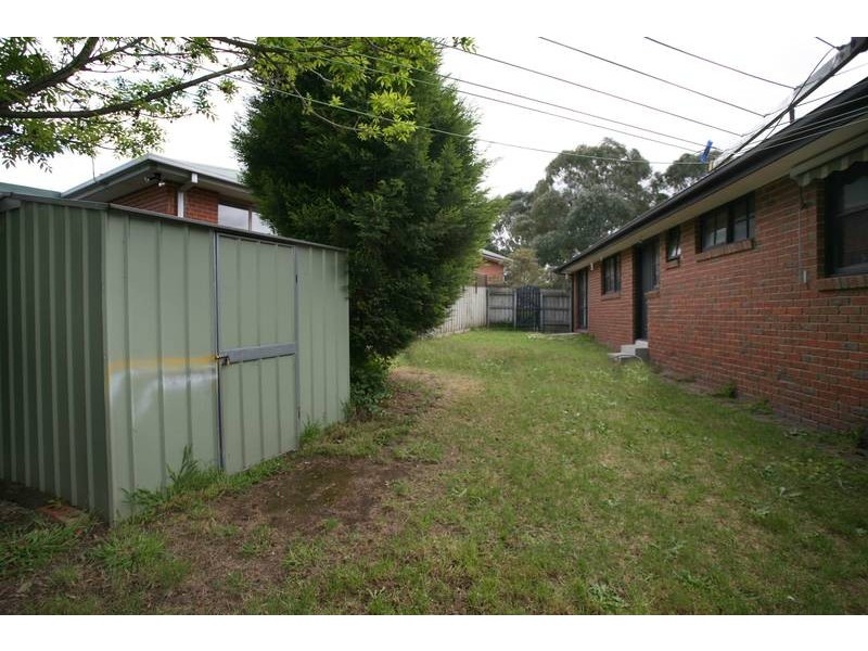 13 Howitt Court, Berwick VIC 3806