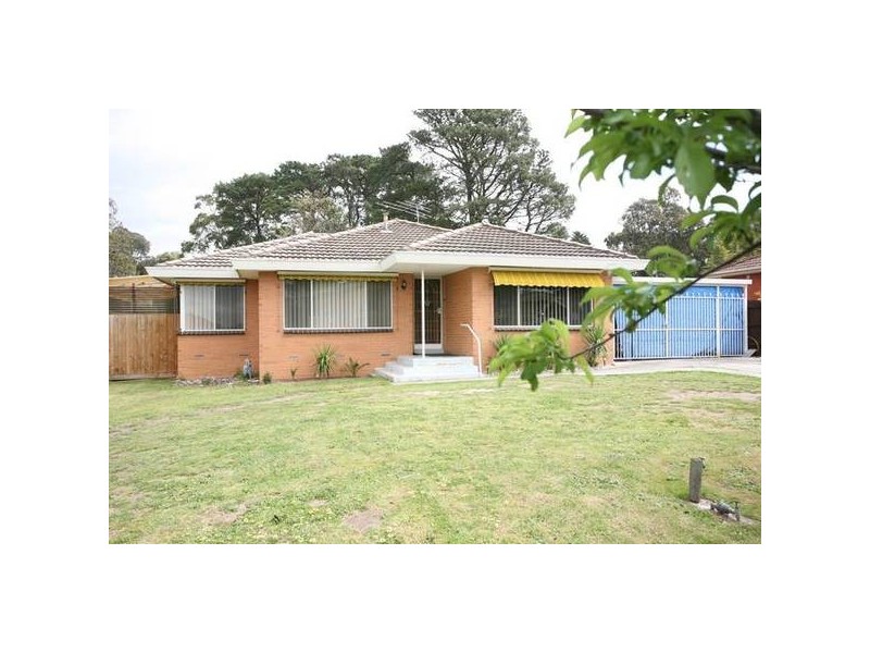 30 Fountain Drive, Narre Warren VIC 3805