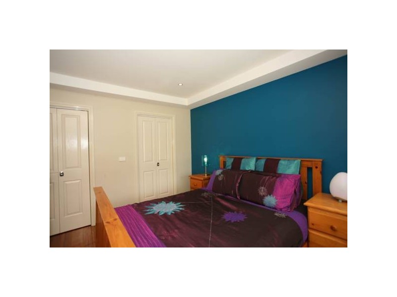 30 Fountain Drive, Narre Warren VIC 3805