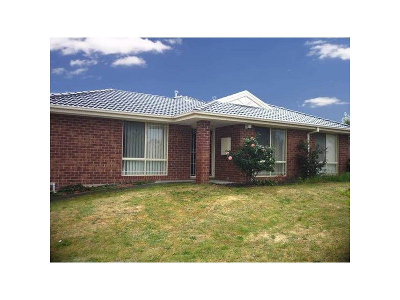 14 Greg Court, Narre Warren VIC 3805