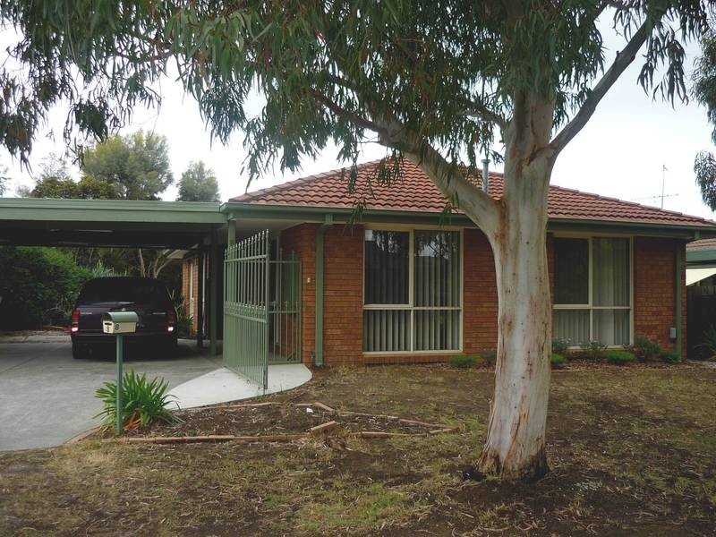 8 Yate Mews, Berwick VIC 3806