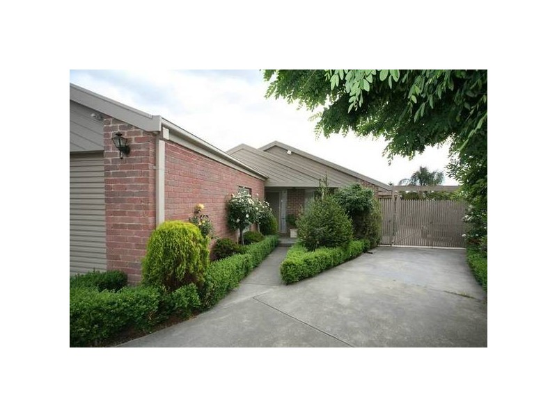 1 Miriam Close, Narre Warren VIC 3805