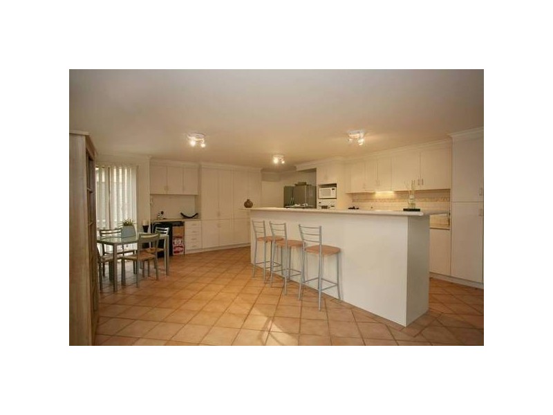 1 Miriam Close, Narre Warren VIC 3805