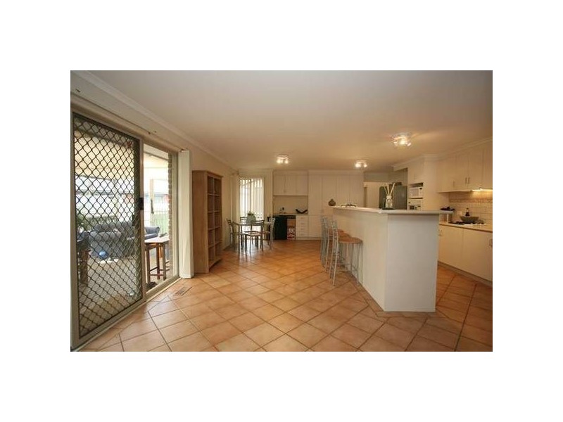 1 Miriam Close, Narre Warren VIC 3805