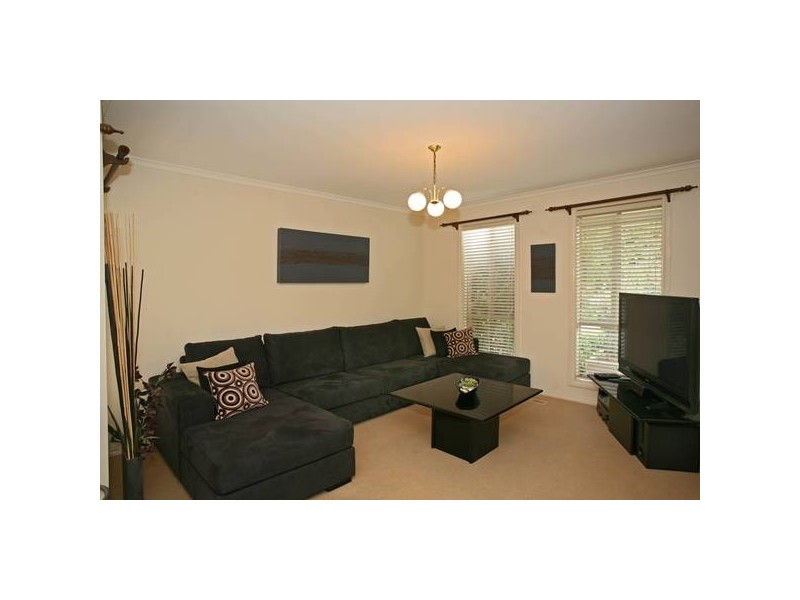 1 Miriam Close, Narre Warren VIC 3805