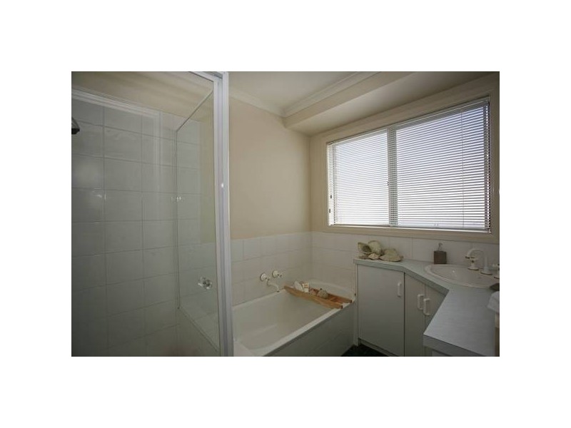 1 Miriam Close, Narre Warren VIC 3805