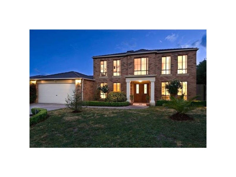 2 Chesil Court, Narre Warren South VIC 3805