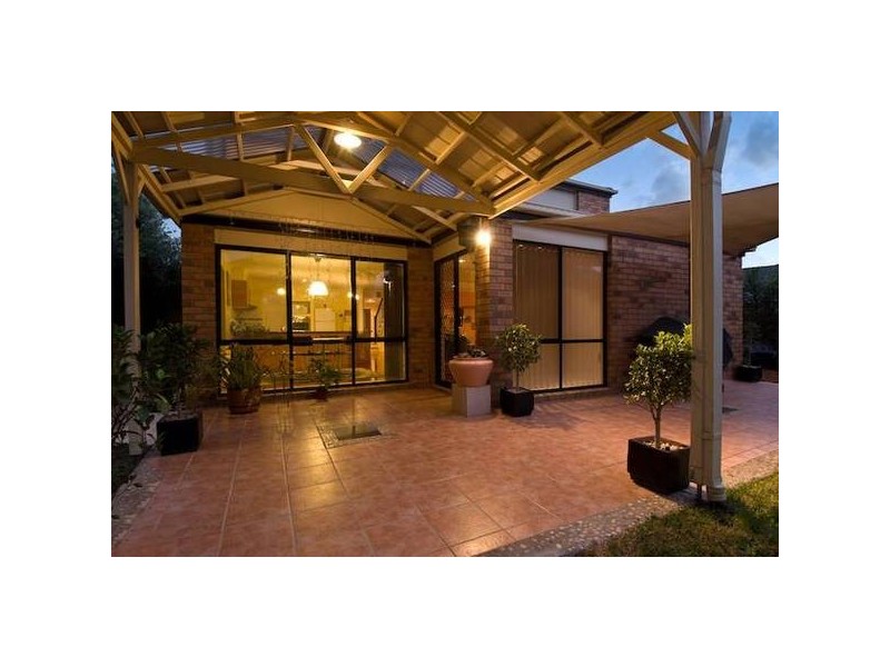 2 Chesil Court, Narre Warren South VIC 3805