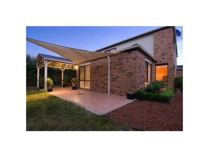 2 Chesil Court, Narre Warren South VIC 3805