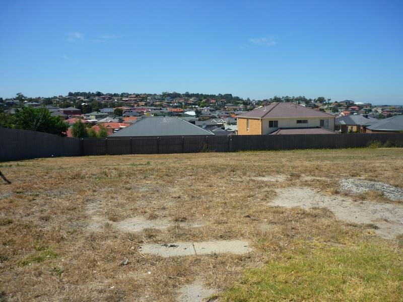 23 Sheldon Drive, Berwick VIC 3806