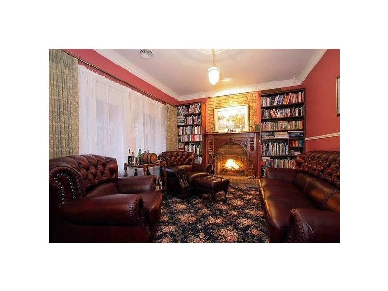 4 Bellbird Place, Lysterfield South VIC 3156