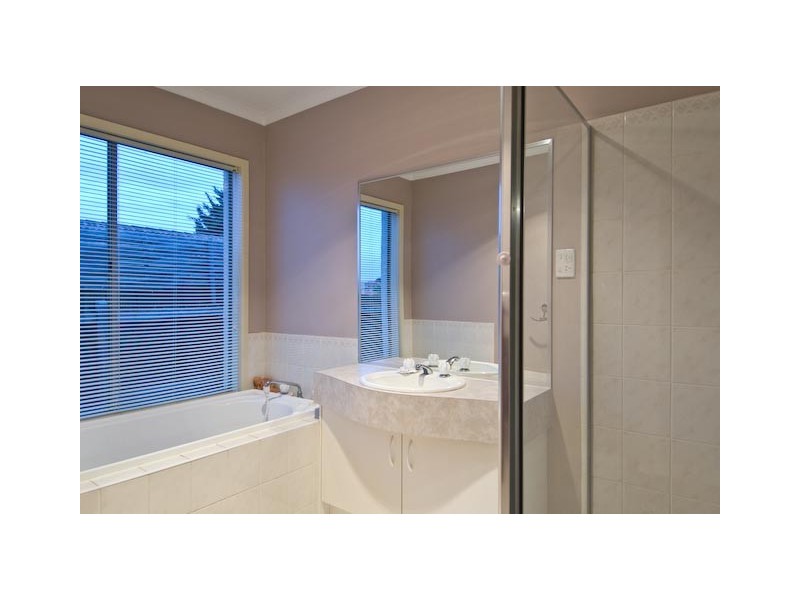 30 The Promenade, Narre Warren South VIC 3805