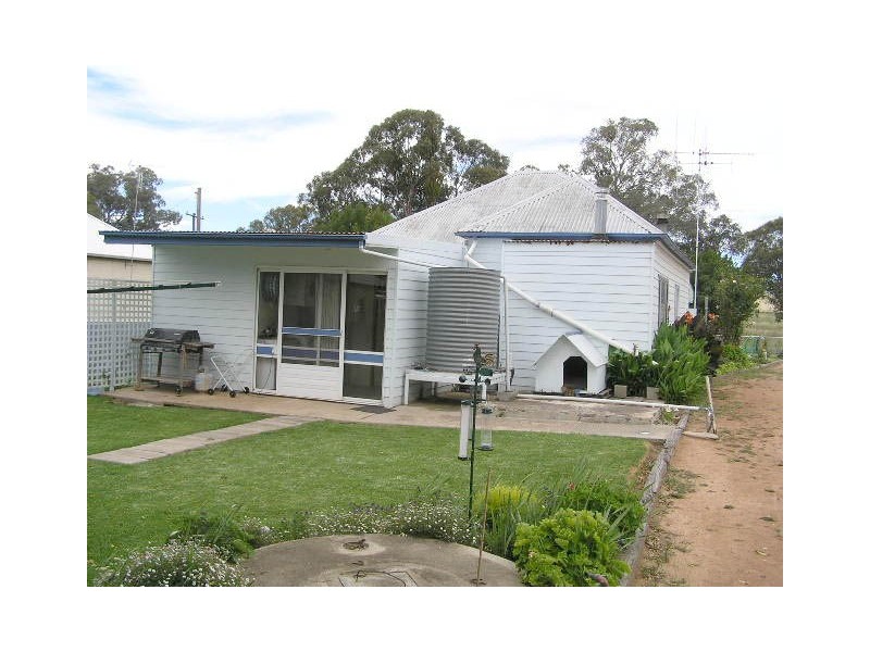 12 Obley Street, Cumnock NSW 2867