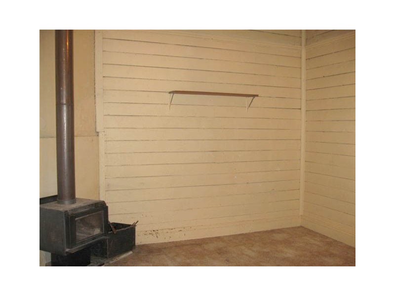 10 Betts Street, Molong NSW 2866