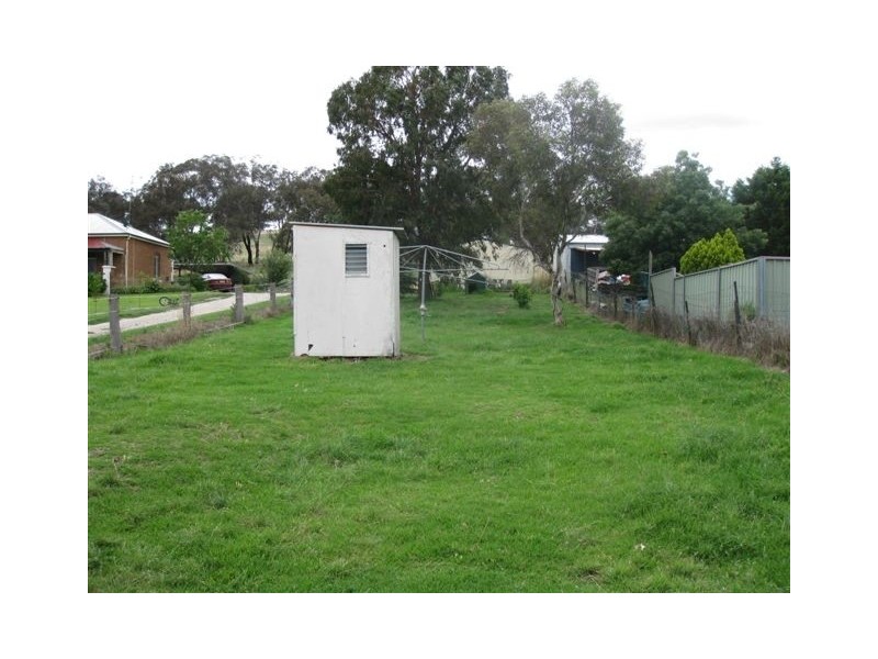 10 Betts Street, Molong NSW 2866