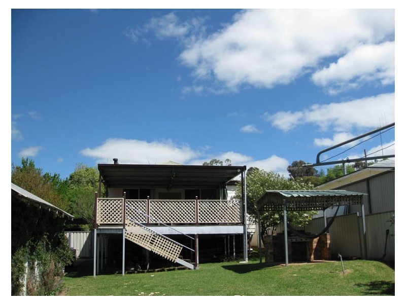 9 Wellington Street, Molong NSW 2866