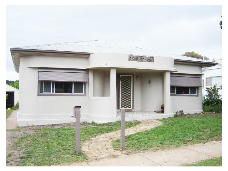 54 Gidley Street, Molong NSW 2866