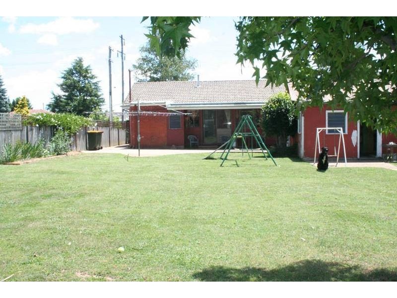 26 Cecil Road, Orange NSW 2800