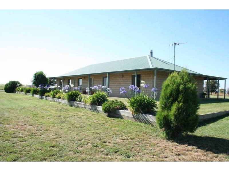 64 Wells Road, Orange NSW 2800
