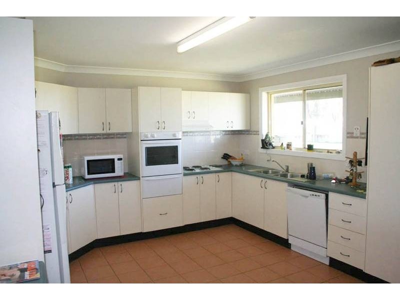 64 Wells Road, Orange NSW 2800