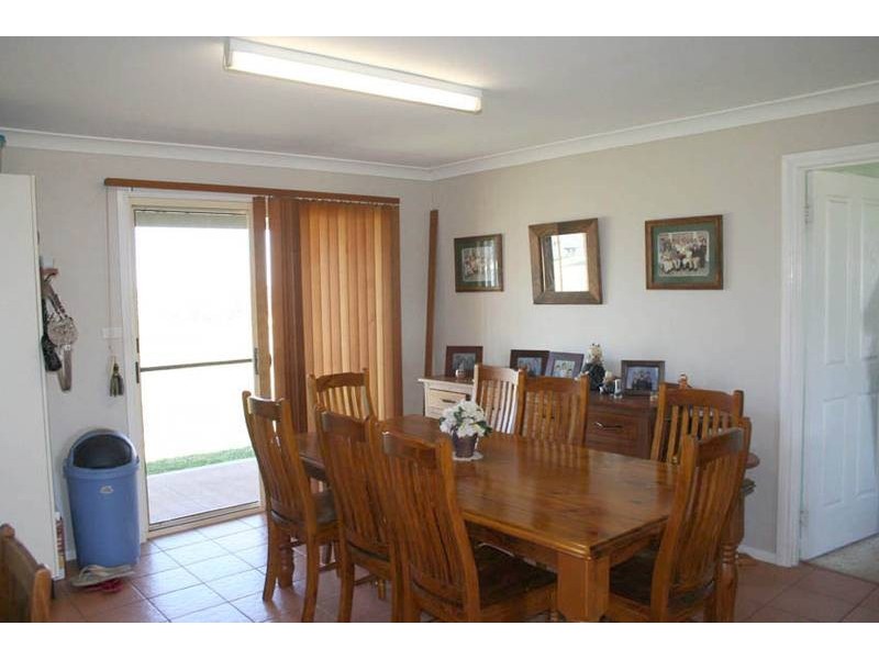 64 Wells Road, Orange NSW 2800