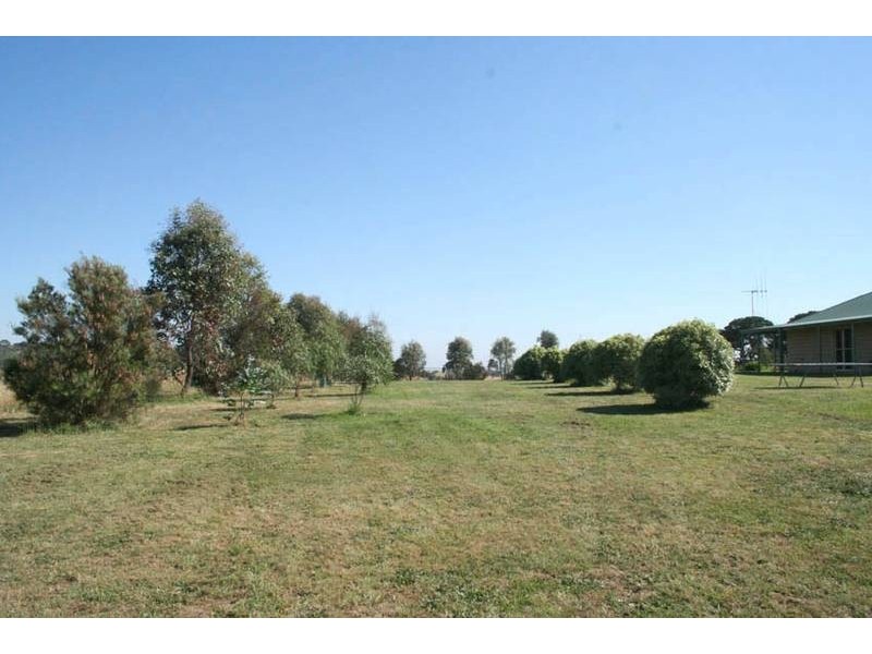 64 Wells Road, Orange NSW 2800