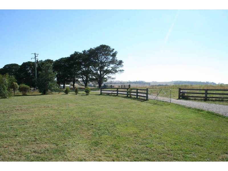 64 Wells Road, Orange NSW 2800