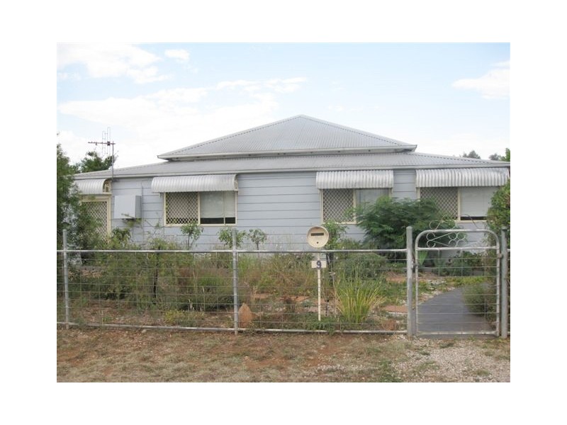 9 William Street, Molong NSW 2866