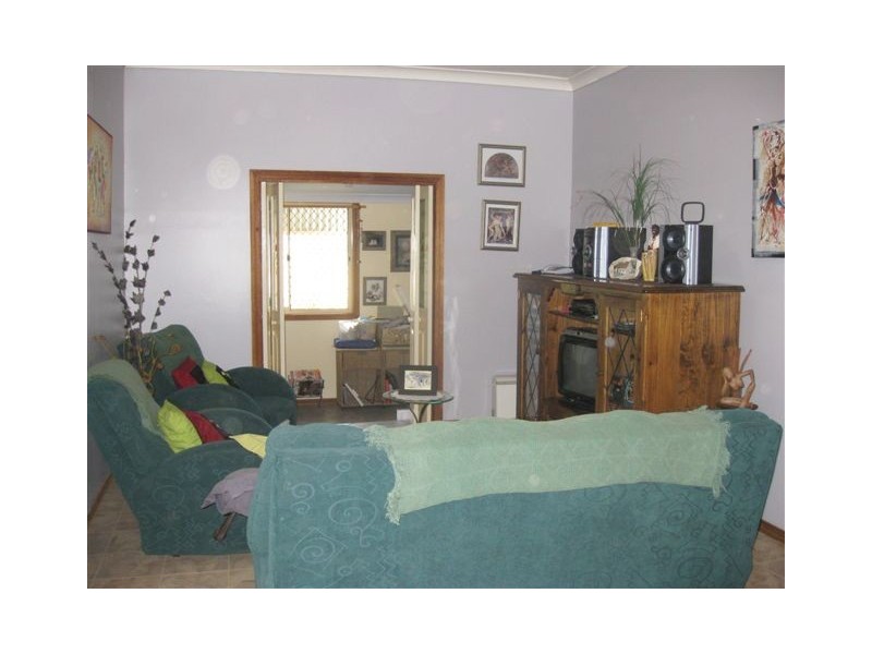 9 William Street, Molong NSW 2866