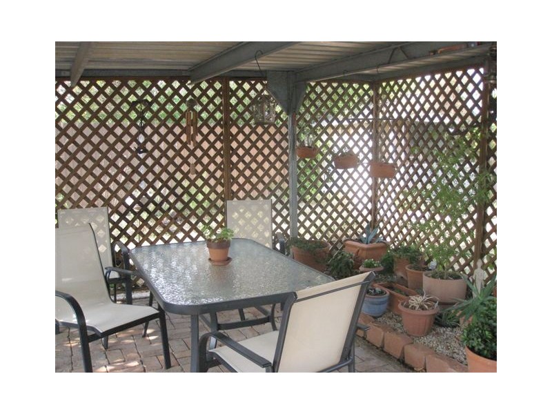 9 William Street, Molong NSW 2866