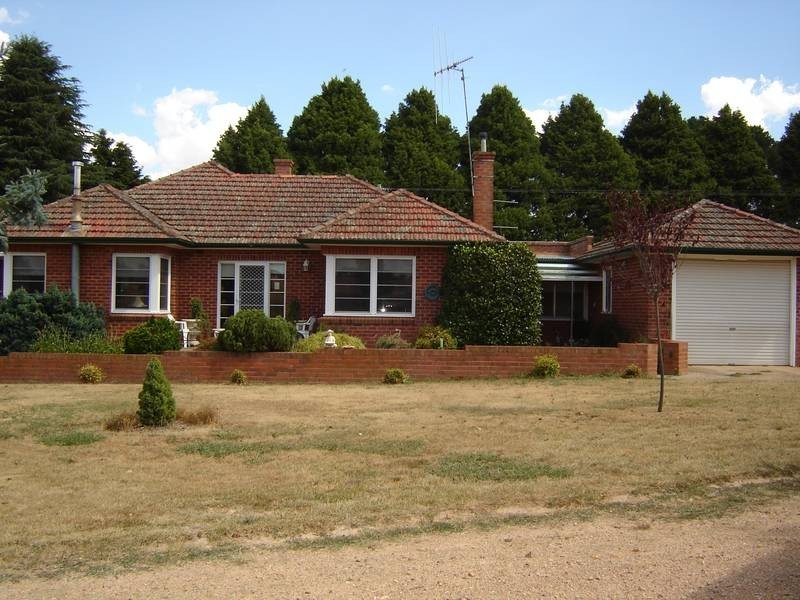 Three Brothers Road, Hobbys Yards NSW 2795