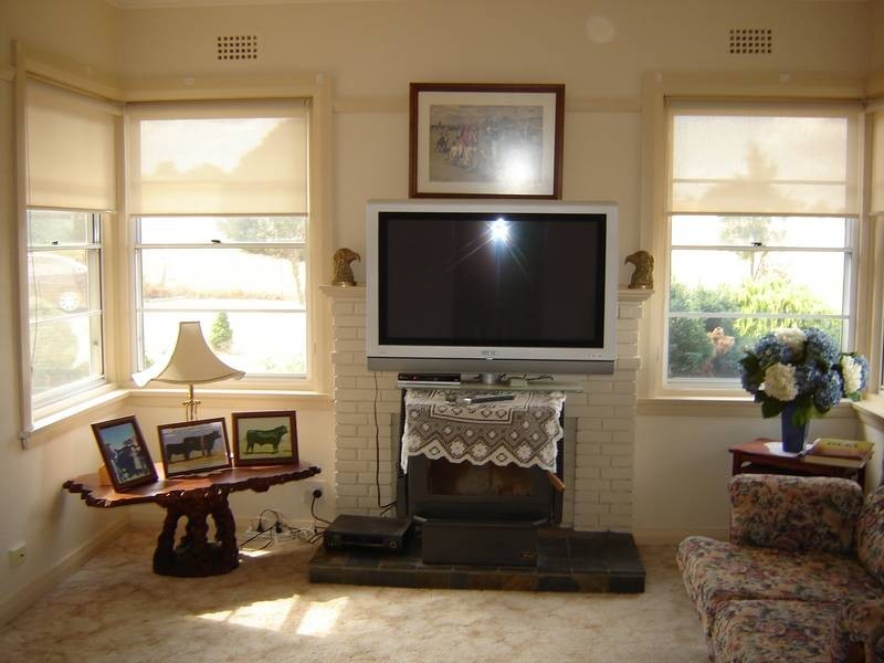 Three Brothers Road, Hobbys Yards NSW 2795