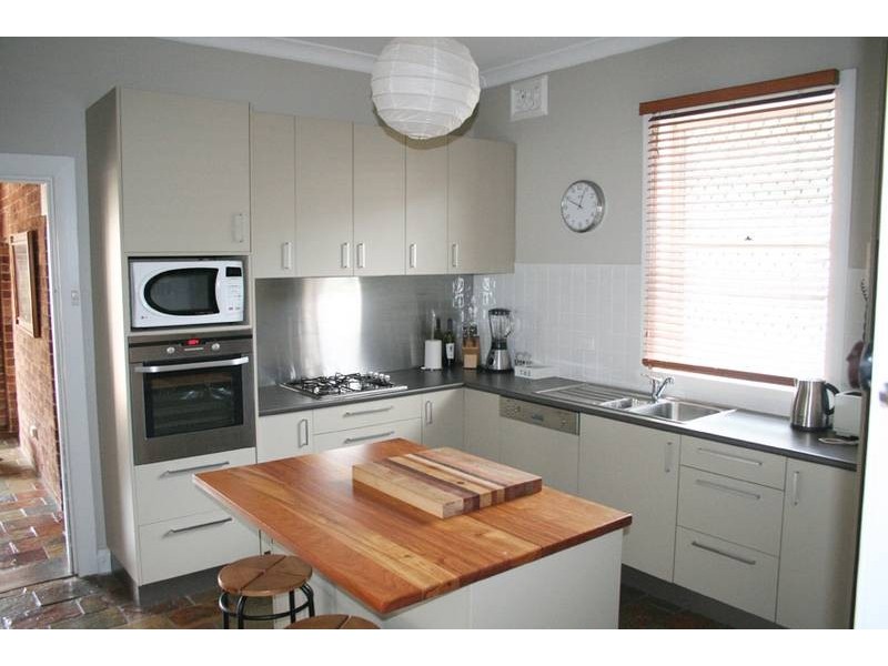 74 March Street, Orange NSW 2800