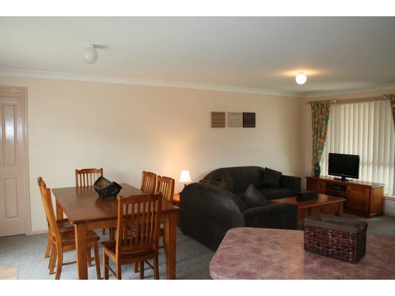 3&4/121 Woodward Street, Orange NSW 2800