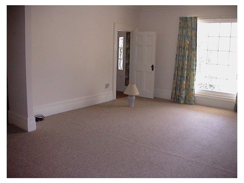 - Gowan Road, Orange NSW 2800