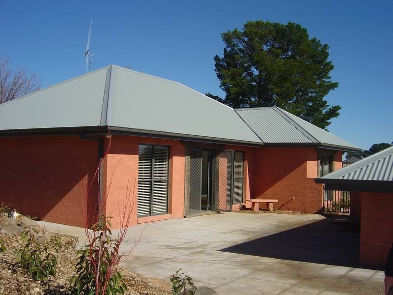 5a Roselawn Drive, Orange NSW 2800