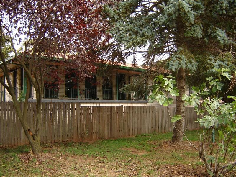 10 Hanover Crescent, Blayney NSW 2799