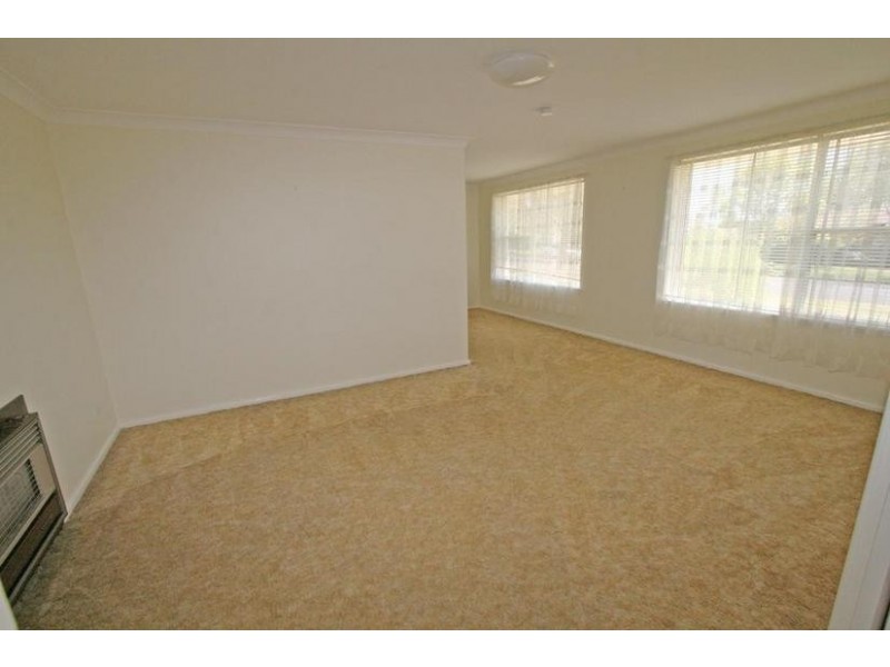 2 Malvern Avenue, Orange NSW 2800