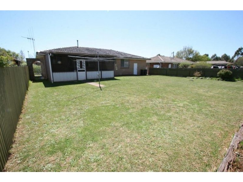 2 Malvern Avenue, Orange NSW 2800
