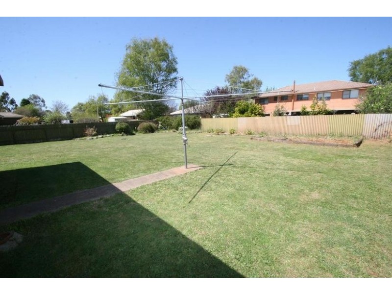 2 Malvern Avenue, Orange NSW 2800