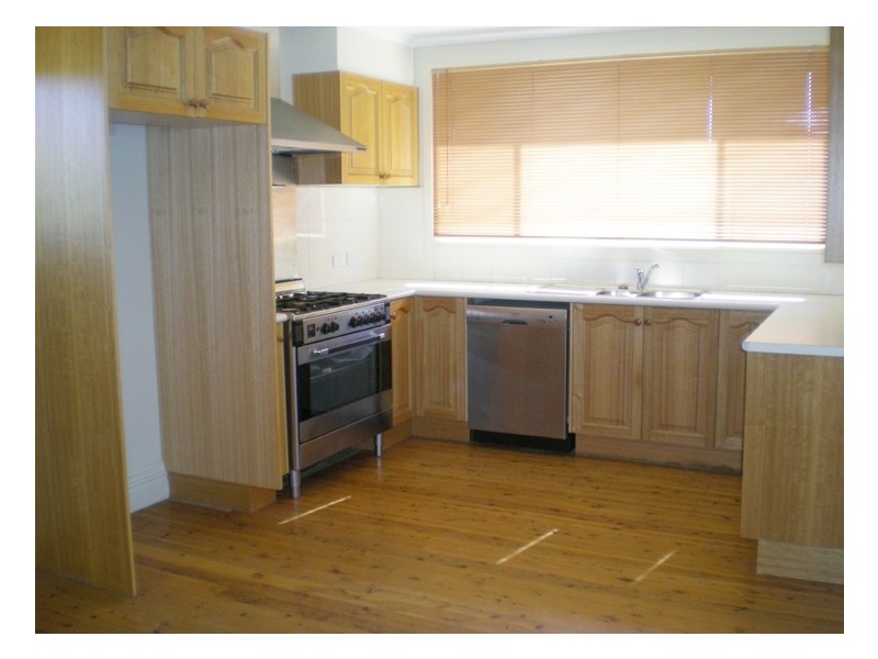 - Cnr Orchard Road and Forest Reefs Road, Orange NSW 2800