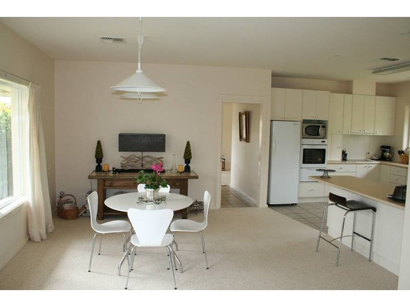 1 Windera Way, Orange NSW 2800