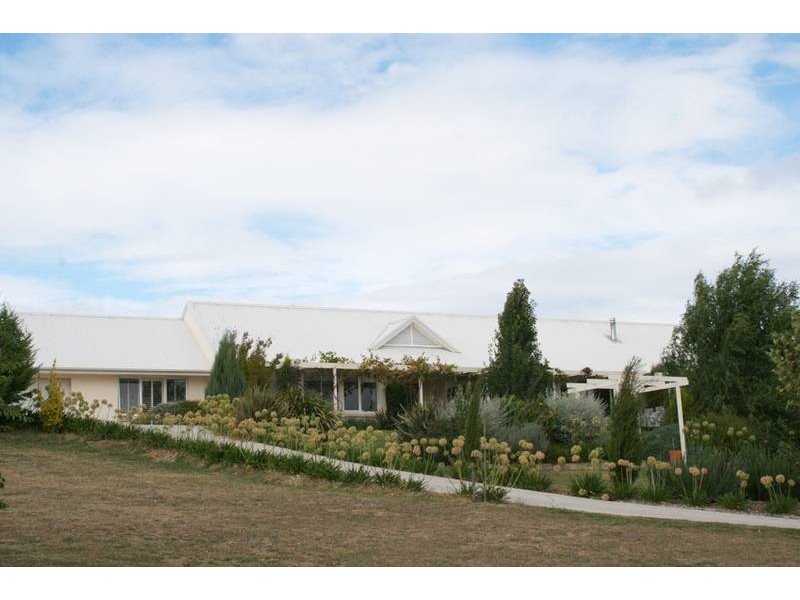 1 Windera Way, Orange NSW 2800