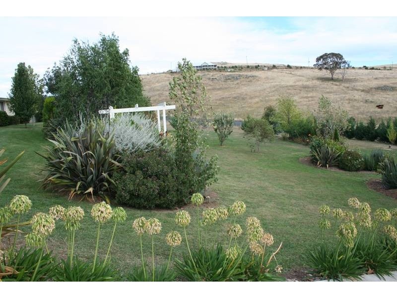 1 Windera Way, Orange NSW 2800