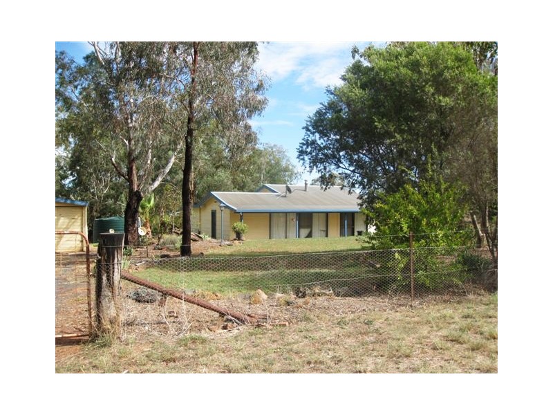 - Bournewood Road, Cumnock NSW 2867